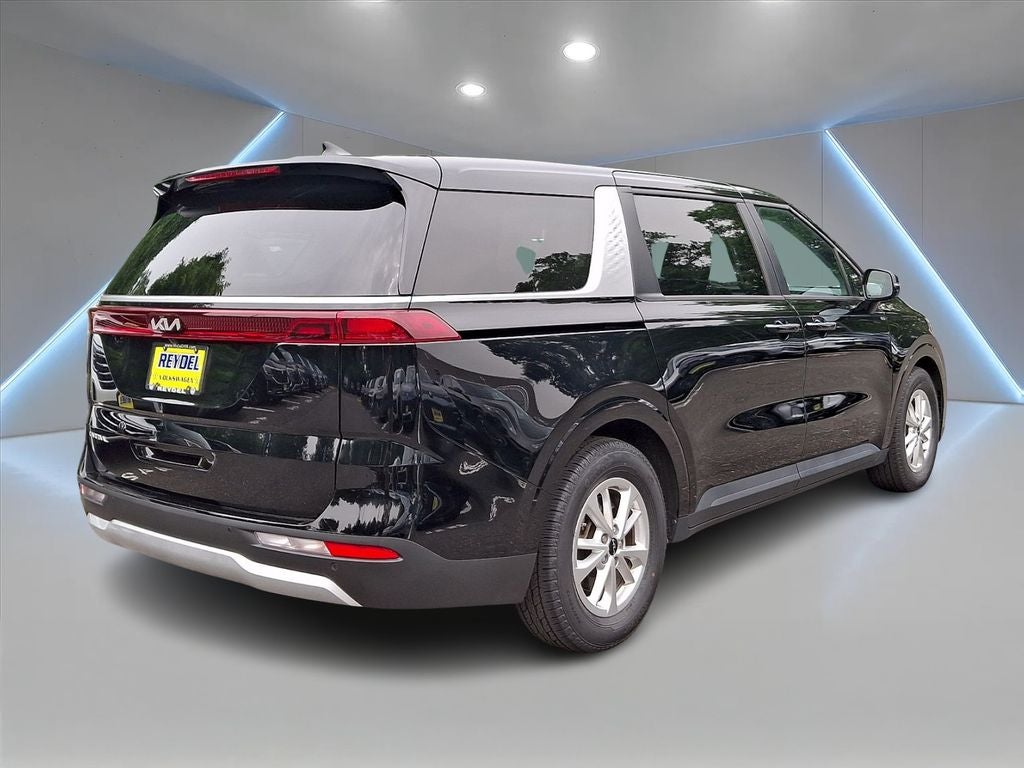 2023 Kia Carnival LX Seat Package