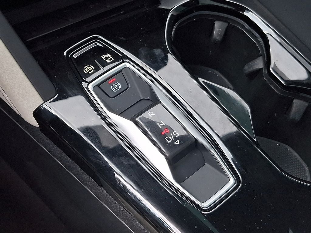 2025 Audi Q5 2.0T Premium quattro