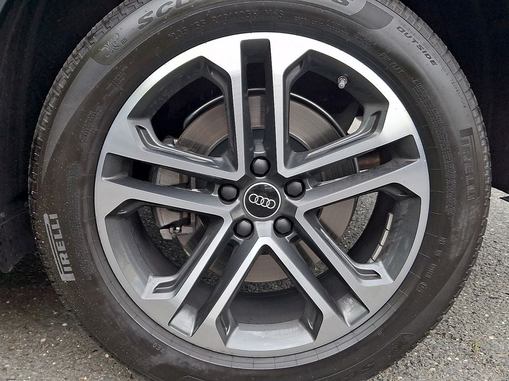 2025 Audi Q5 2.0T Premium quattro