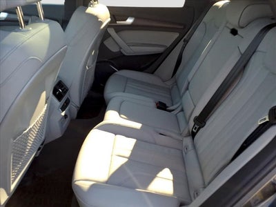 2022 Audi Q5 45 S line Premium quattro