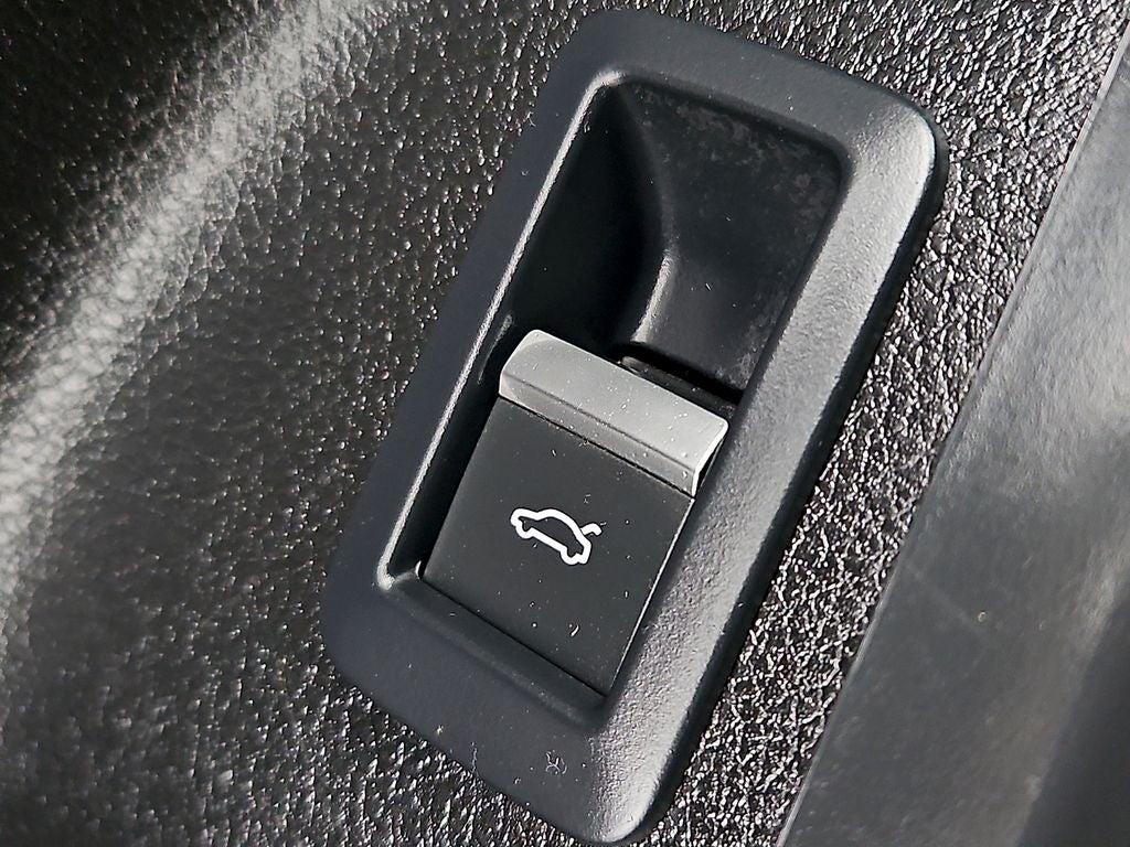 2022 Audi Q5 40 Premium quattro