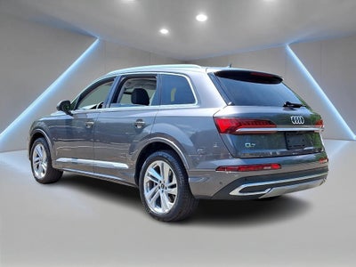 2023 Audi Q7 45 Premium quattro