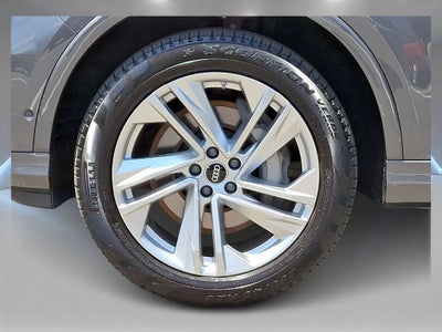 2023 Audi Q7 45 Premium quattro