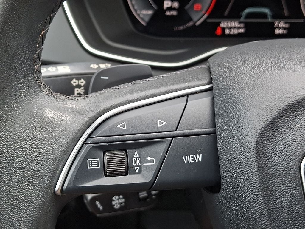2023 Audi Q5 45 S line Premium quattro