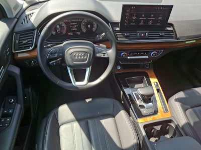 2023 Audi Q5 45 S line Premium quattro