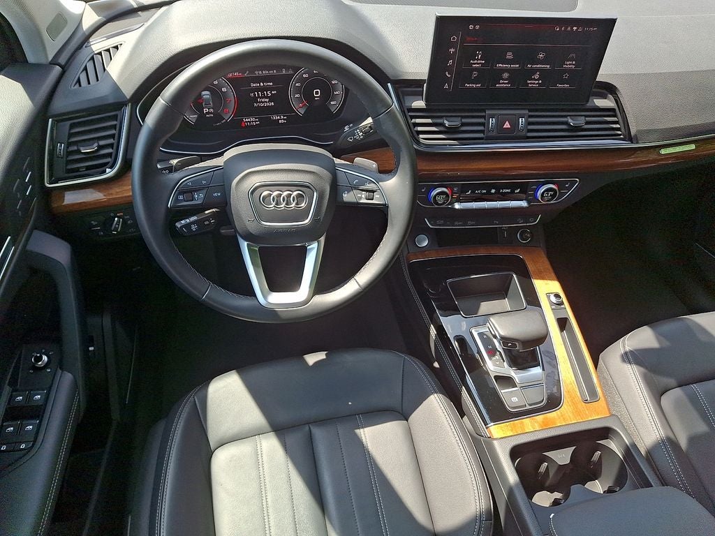 2023 Audi Q5 45 S line Premium quattro