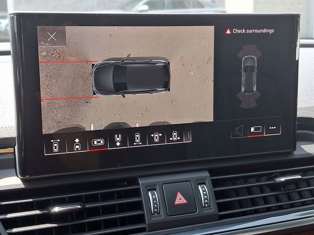 2023 Audi Q5 45 S line Premium quattro