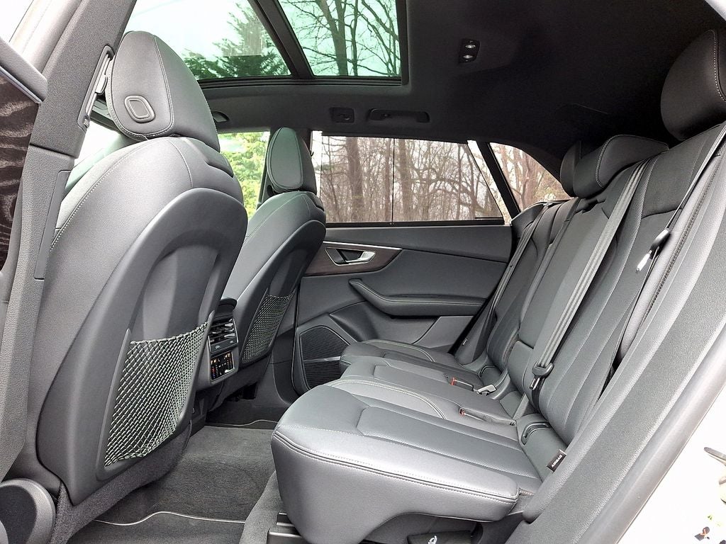 2023 Audi Q8 55 Premium Plus quattro
