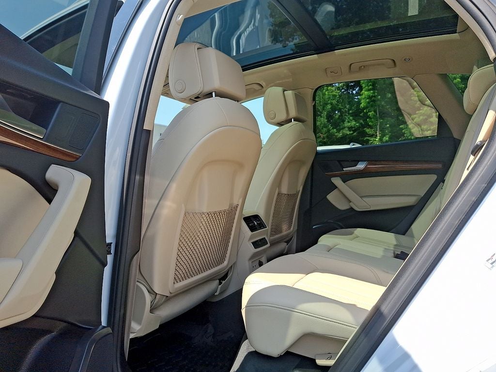 2023 Audi Q5 45 S line Premium quattro