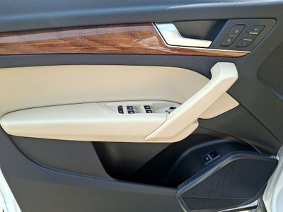 2023 Audi Q5 45 S line Premium quattro