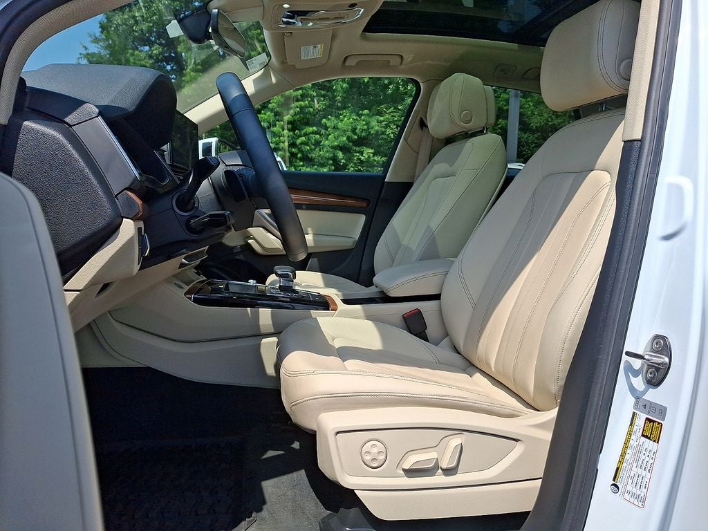 2023 Audi Q5 45 S line Premium quattro
