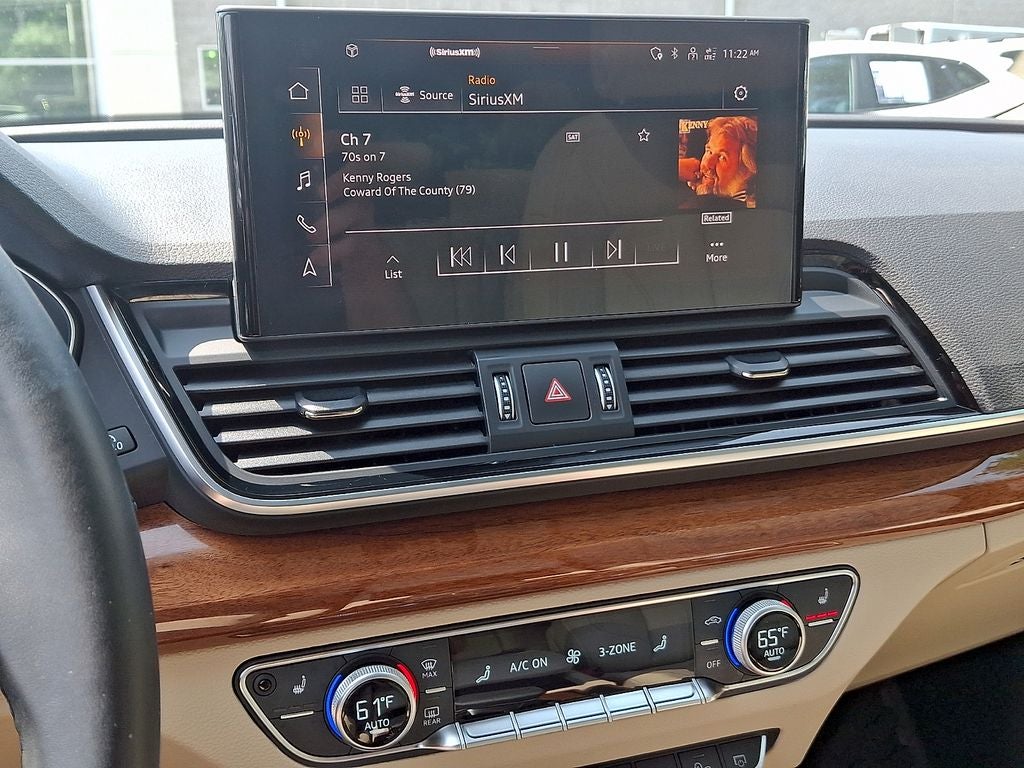 2023 Audi Q5 45 S line Premium quattro
