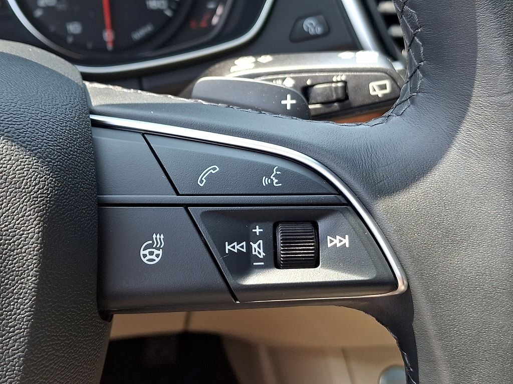 2023 Audi Q5 45 S line Premium quattro