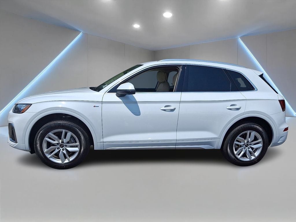 2023 Audi Q5 45 S line Premium quattro