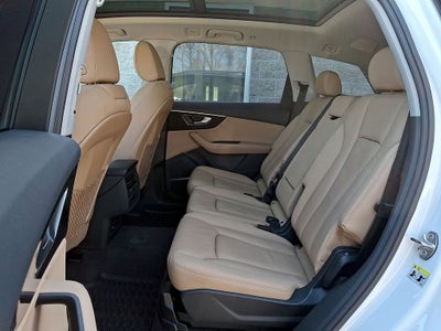 2023 Audi Q7 45 Premium Plus quattro