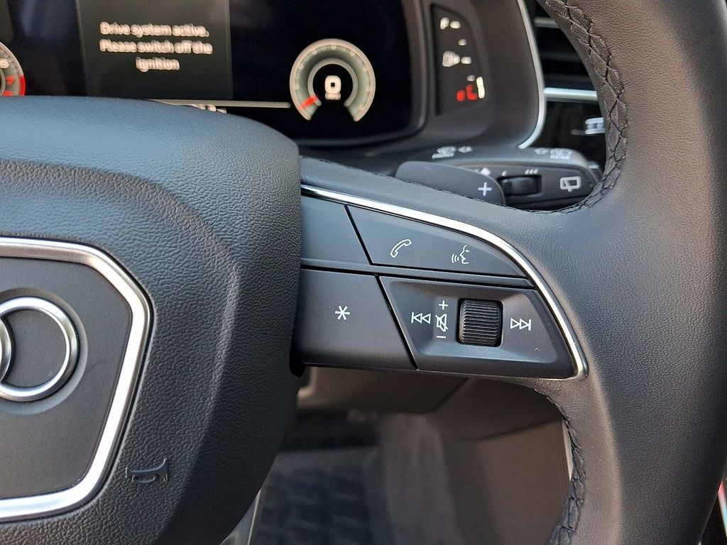 2023 Audi Q7 45 Premium Plus quattro