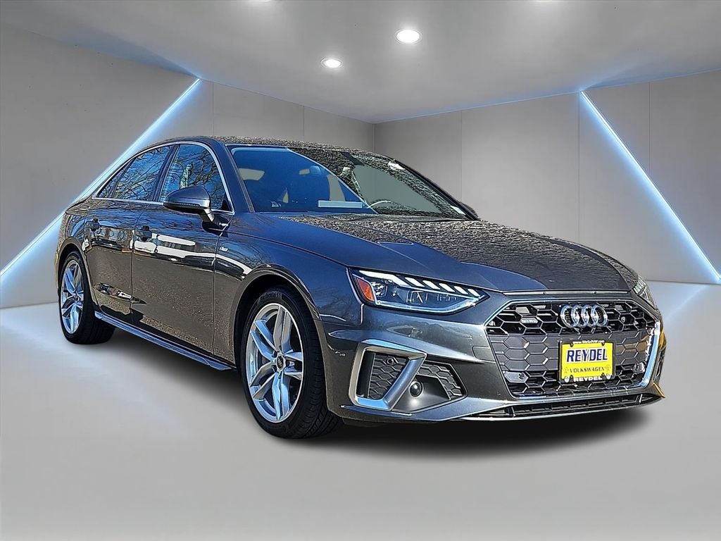 2024 Audi A4 45 S line Premium quattro