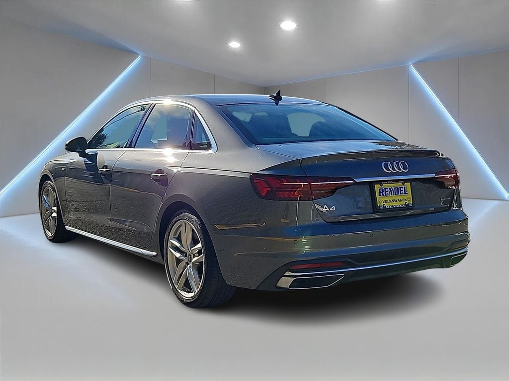 2024 Audi A4 45 S line Premium quattro