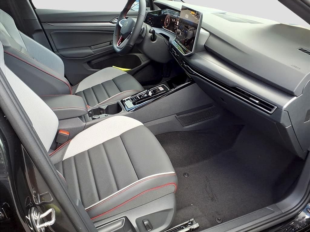 2025 Volkswagen Golf GTI 2.0T SE