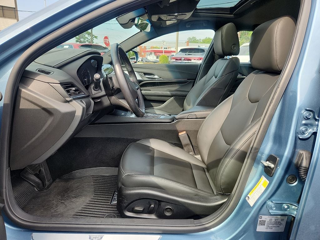 2024 Cadillac CT4 Luxury