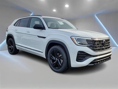 2026 Volkswagen Atlas Cross Sport 2.0T SEL R-Line Black