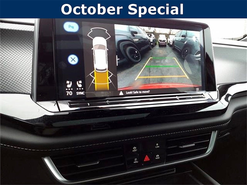 2024 Volkswagen Atlas Cross Sport 2.0T SEL R-Line