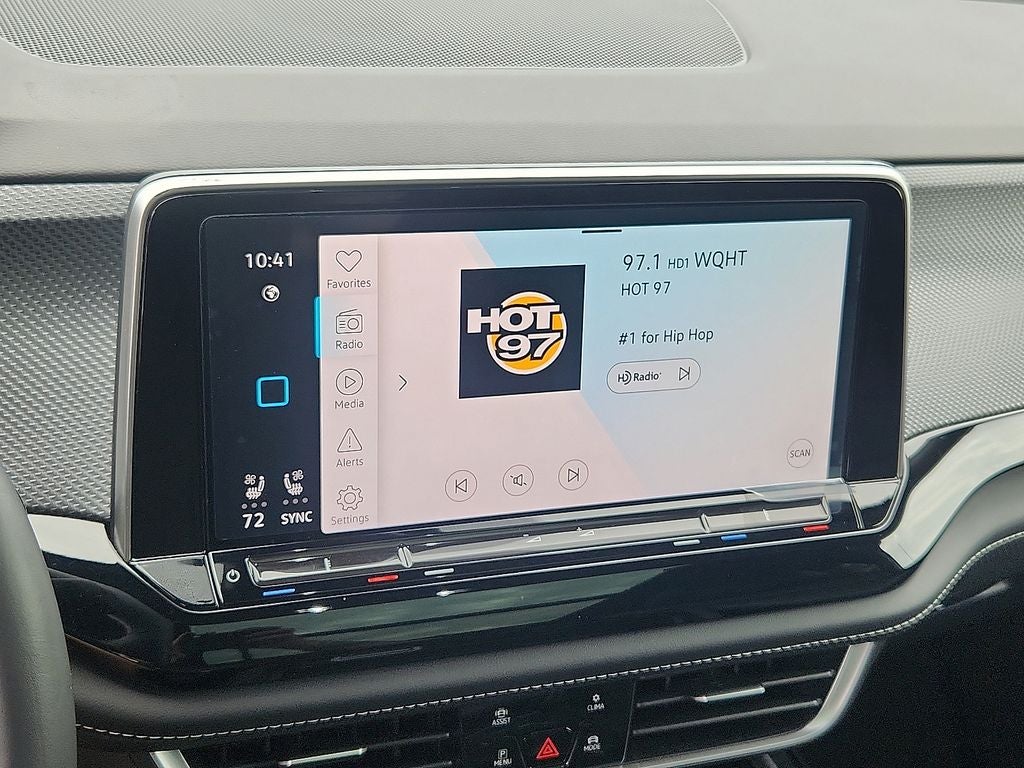 2024 Volkswagen Atlas Cross Sport 2.0T SEL R-Line