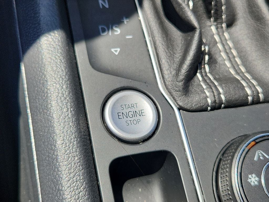 2023 Volkswagen Atlas SEL