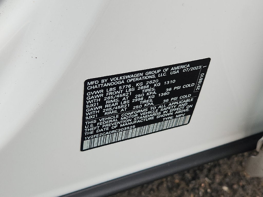 2024 Volkswagen Atlas Cross Sport 2.0T SEL Premium R-Line