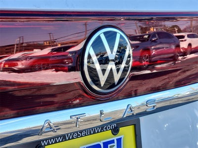 2026 Volkswagen Atlas 2.0T SEL Premium R-Line