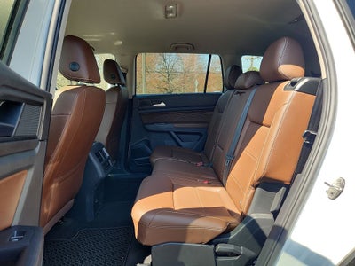 2022 Volkswagen Atlas 3.6L V6 SE w/Technology