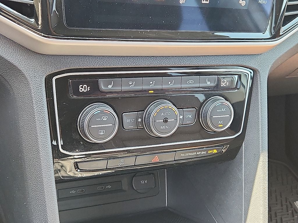 2022 Volkswagen Atlas 3.6L V6 SE w/Technology