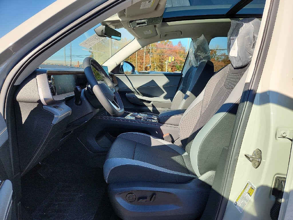 2027 Volkswagen Atlas SE w/Technology