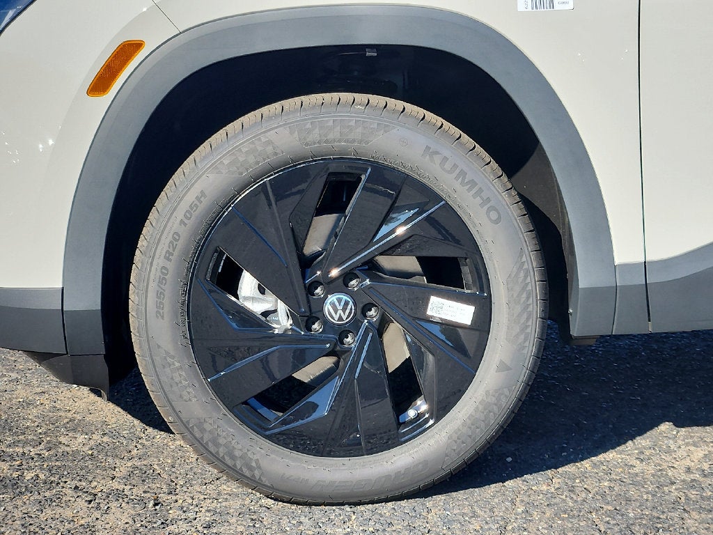 2027 Volkswagen Atlas SE w/Technology