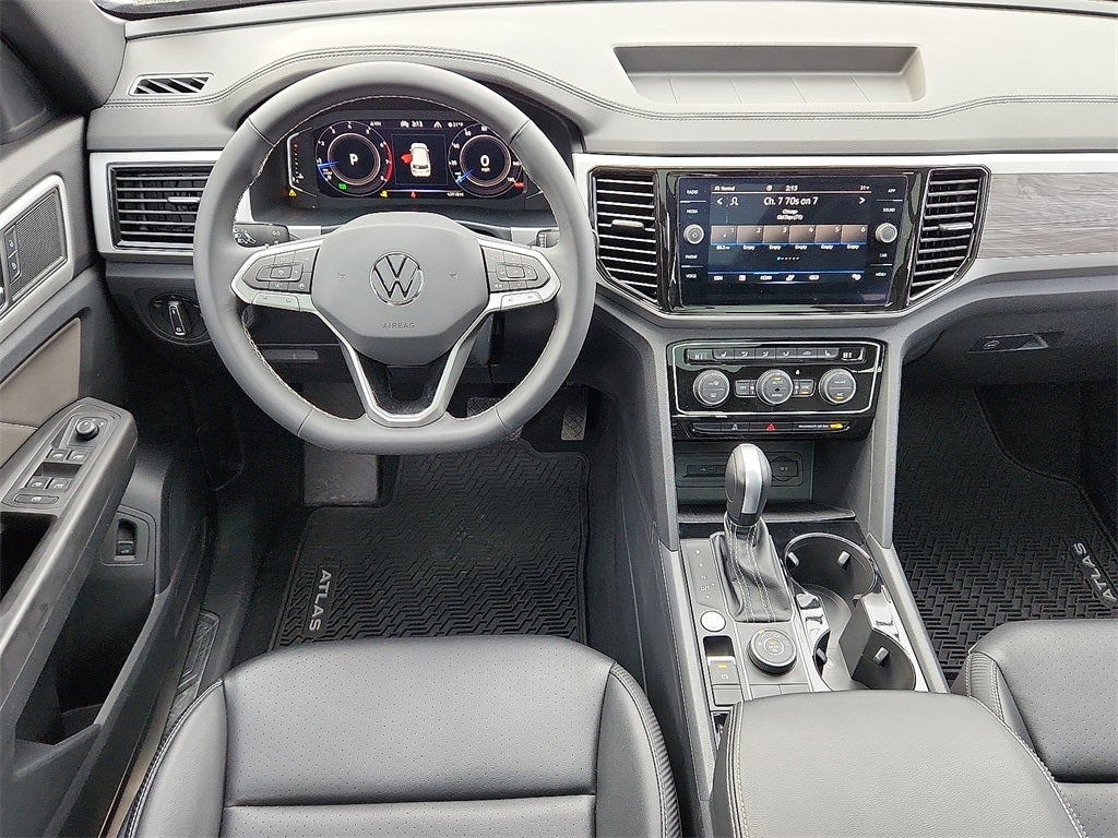 2022 Volkswagen Atlas Cross Sport 3.6L V6 SE w/Technology
