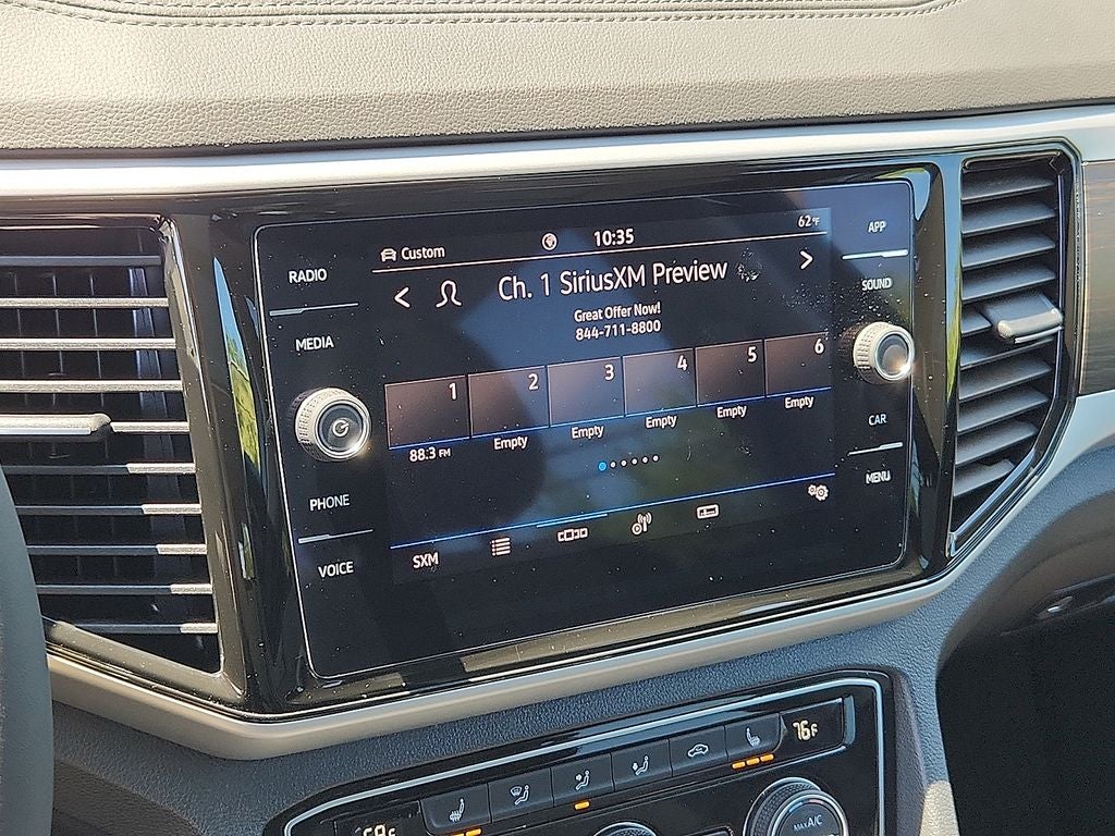 2023 Volkswagen Atlas 3.6L V6 SE w/Technology