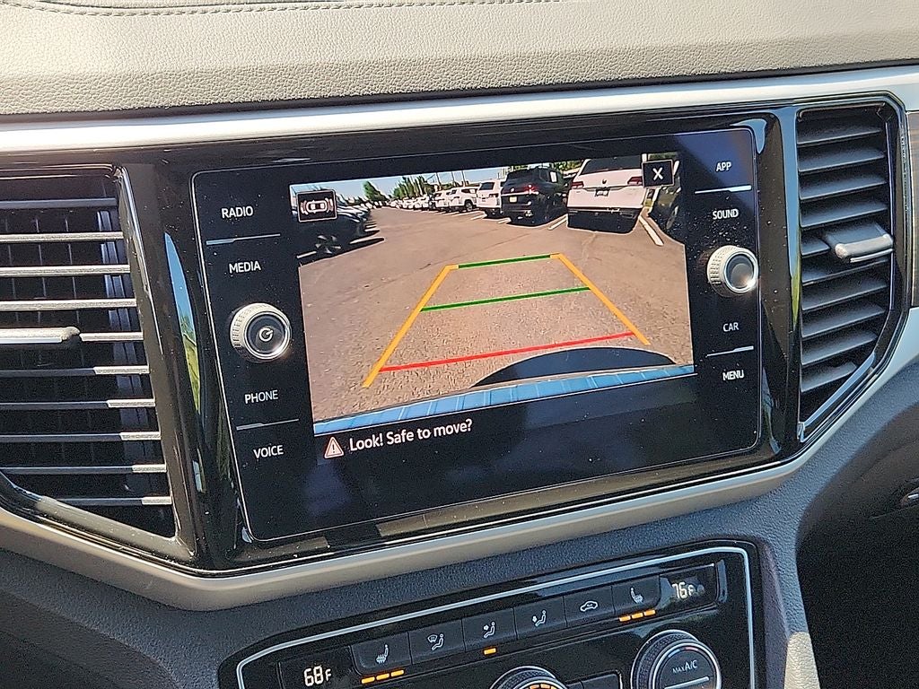 2023 Volkswagen Atlas 3.6L V6 SE w/Technology