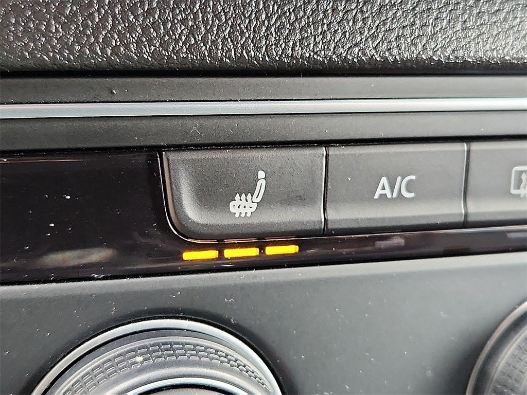 2023 Volkswagen Atlas Cross Sport 2.0T SE