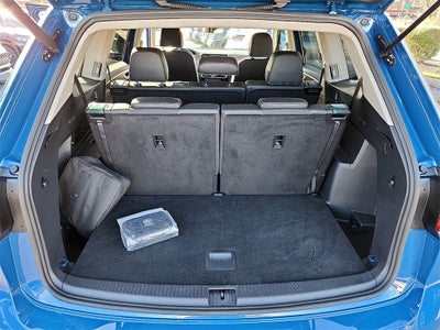 2025 Volkswagen Atlas 2.0T SE