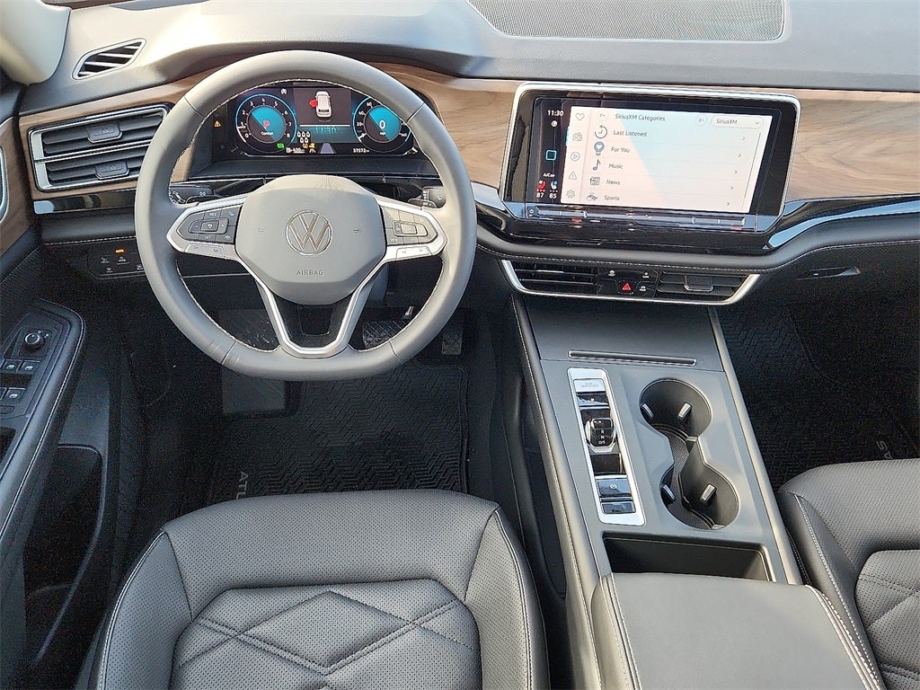 2024 Volkswagen Atlas 2.0T SE