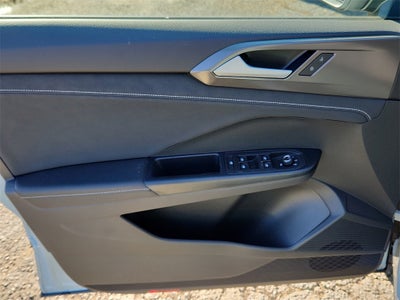 2026 Volkswagen Taos 1.5T SE Black