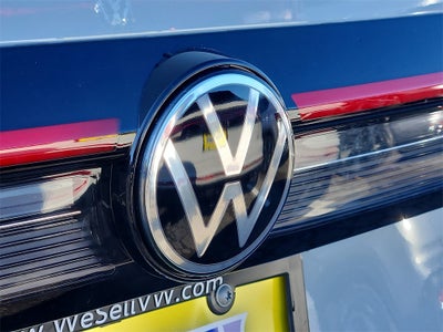 2026 Volkswagen Taos 1.5T SE Black