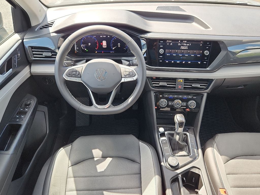 2023 Volkswagen Taos 1.5T SEL