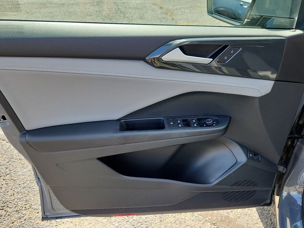 2023 Volkswagen Taos 1.5T SEL