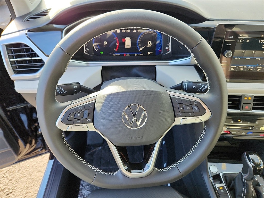 2026 Volkswagen Taos 1.5T SEL