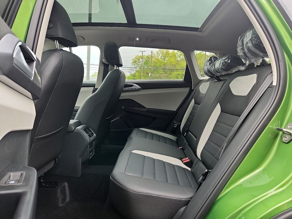 2026 Volkswagen Taos 1.5T SEL