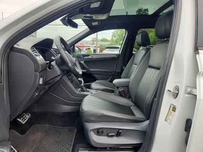 2024 Volkswagen Tiguan 2.0T SE R-Line Black