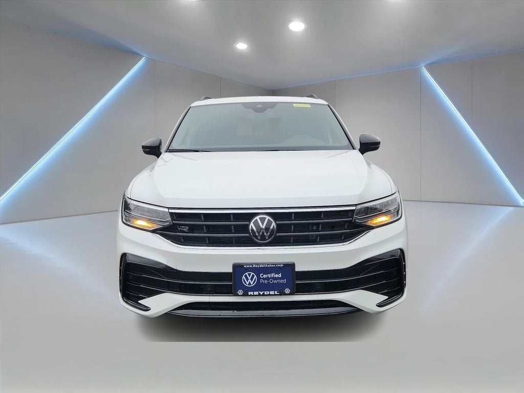 2024 Volkswagen Tiguan 2.0T SE R-Line Black