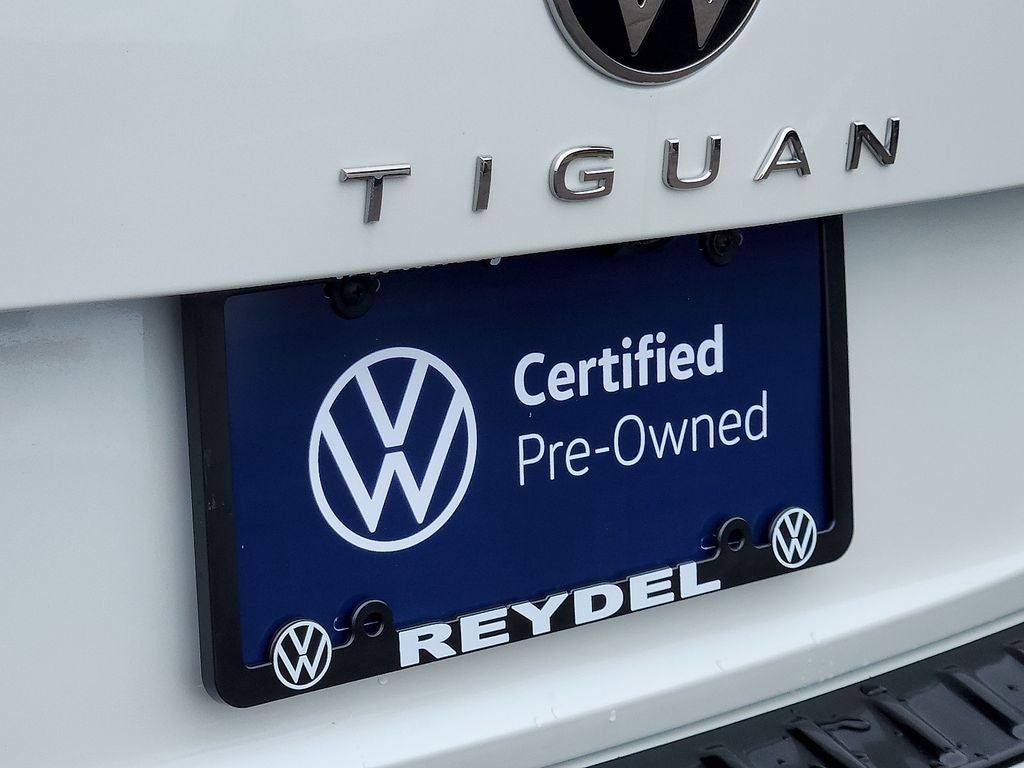 2024 Volkswagen Tiguan 2.0T SE R-Line Black
