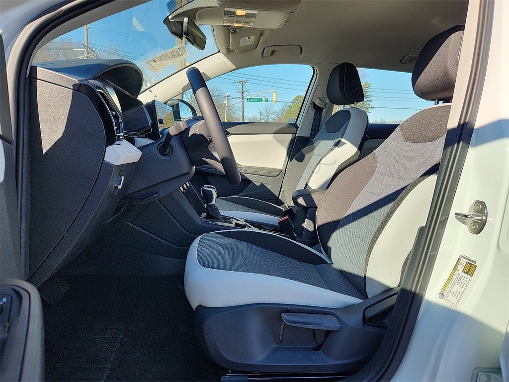 2025 Volkswagen Taos 1.5T S